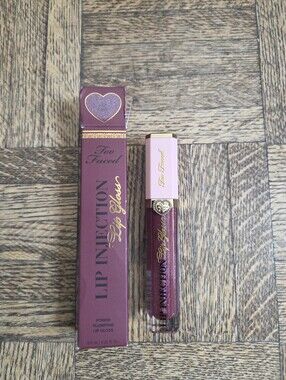 Too Faced Lip Injection Power Plumping Lip Gloss - Hot Love